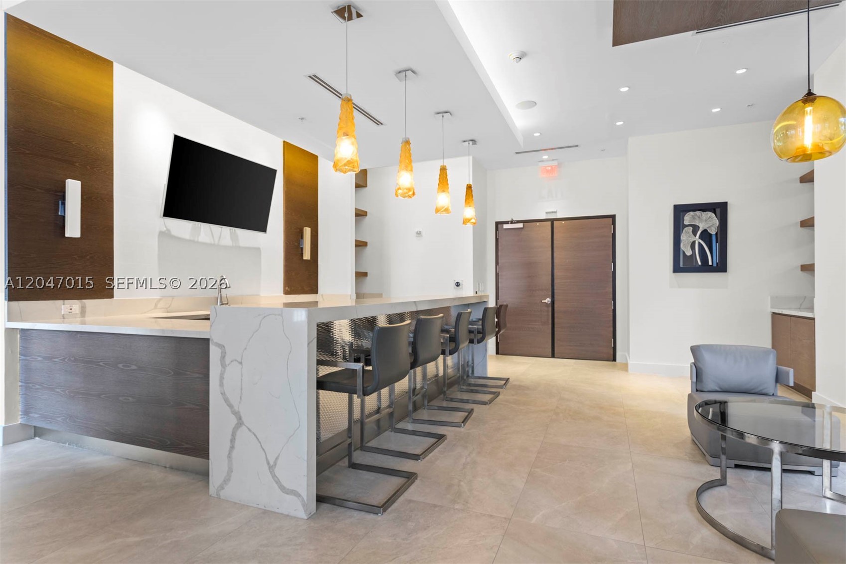 image Nine at Mary Brickell Village28