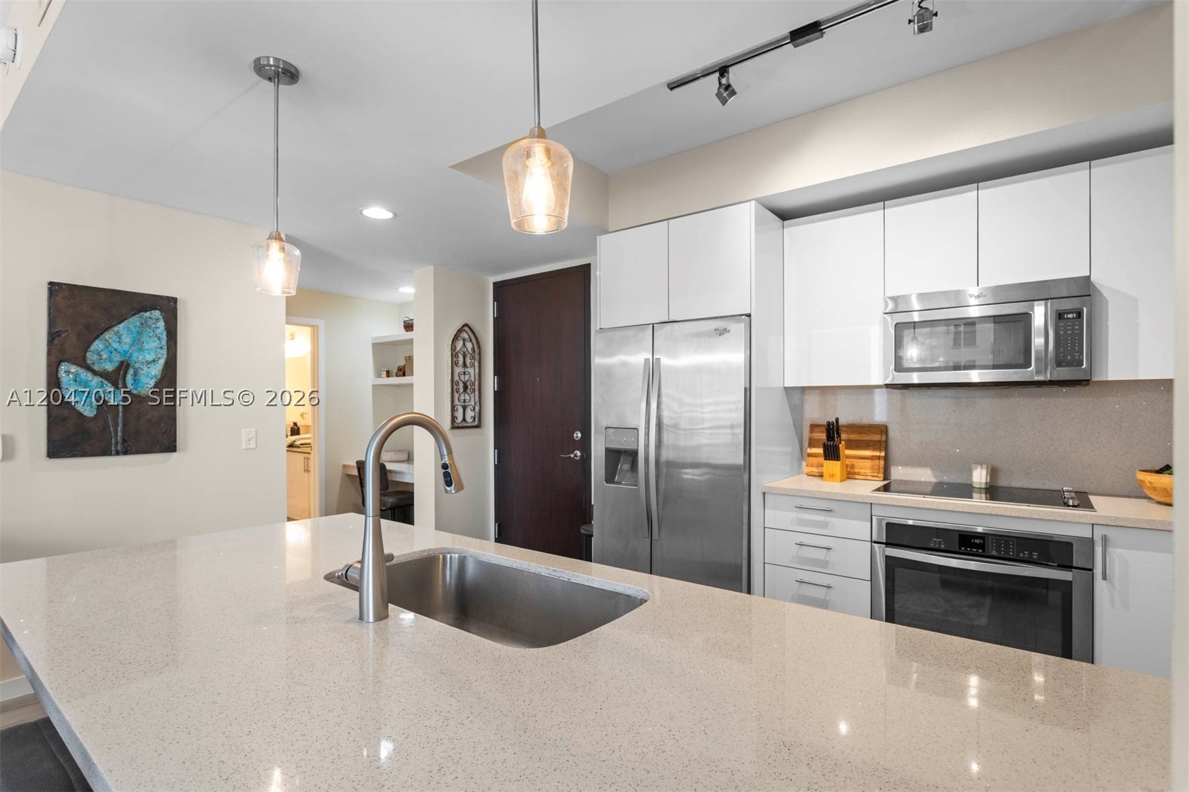 image Nine at Mary Brickell Village6