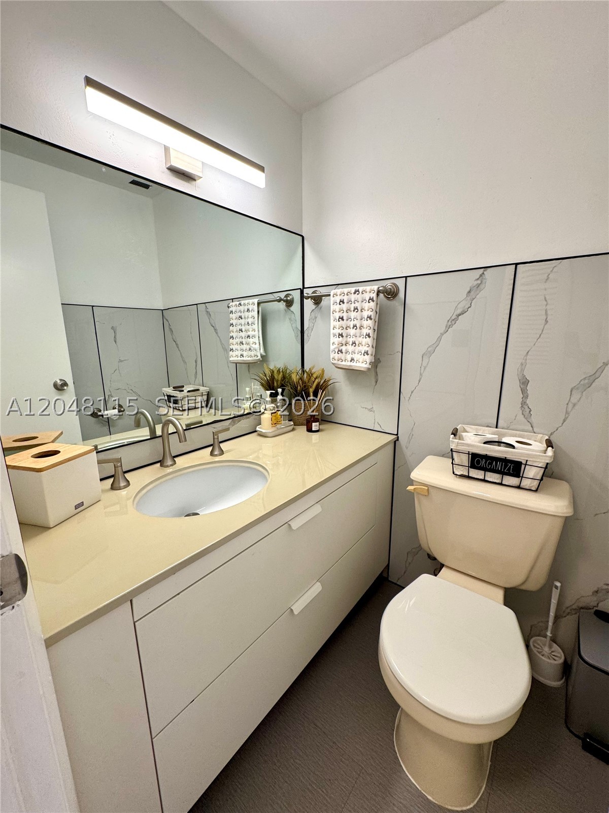 image Arlen House Condo6