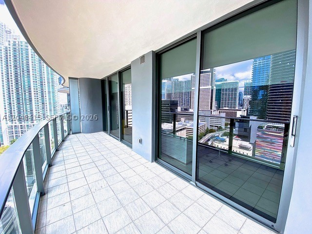image Brickell Flatiron5