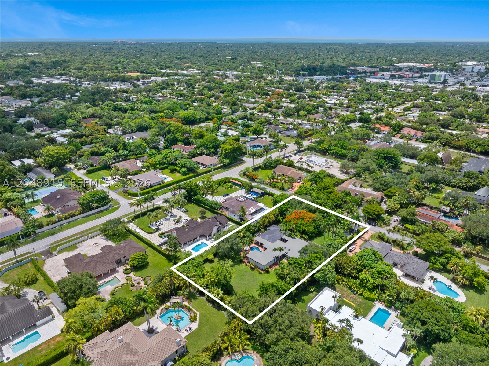 8735 SW 122nd St Miami, FL 33176