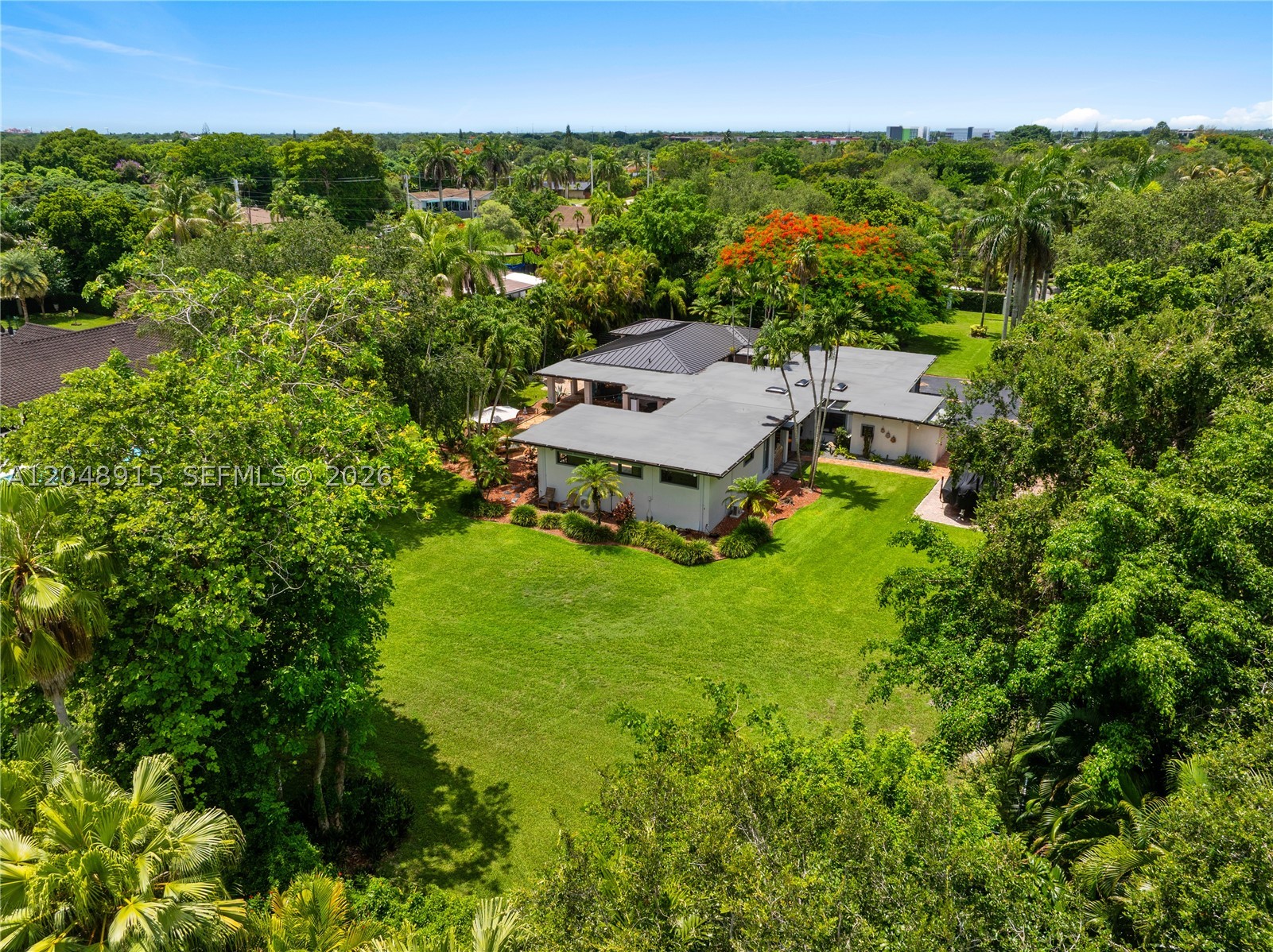 8735 SW 122nd St Miami, FL 33176