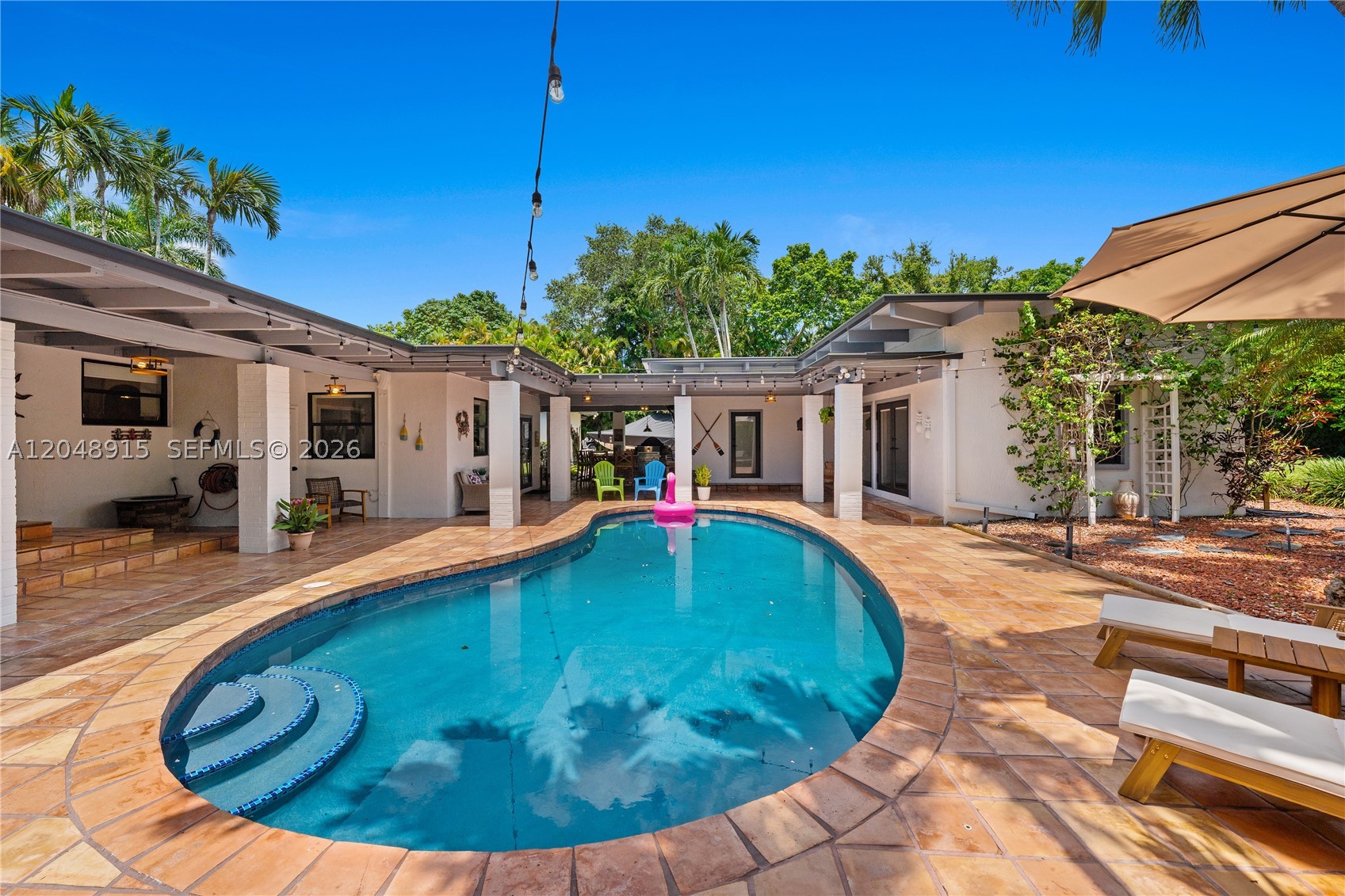 8735 SW 122nd St Miami, FL 33176