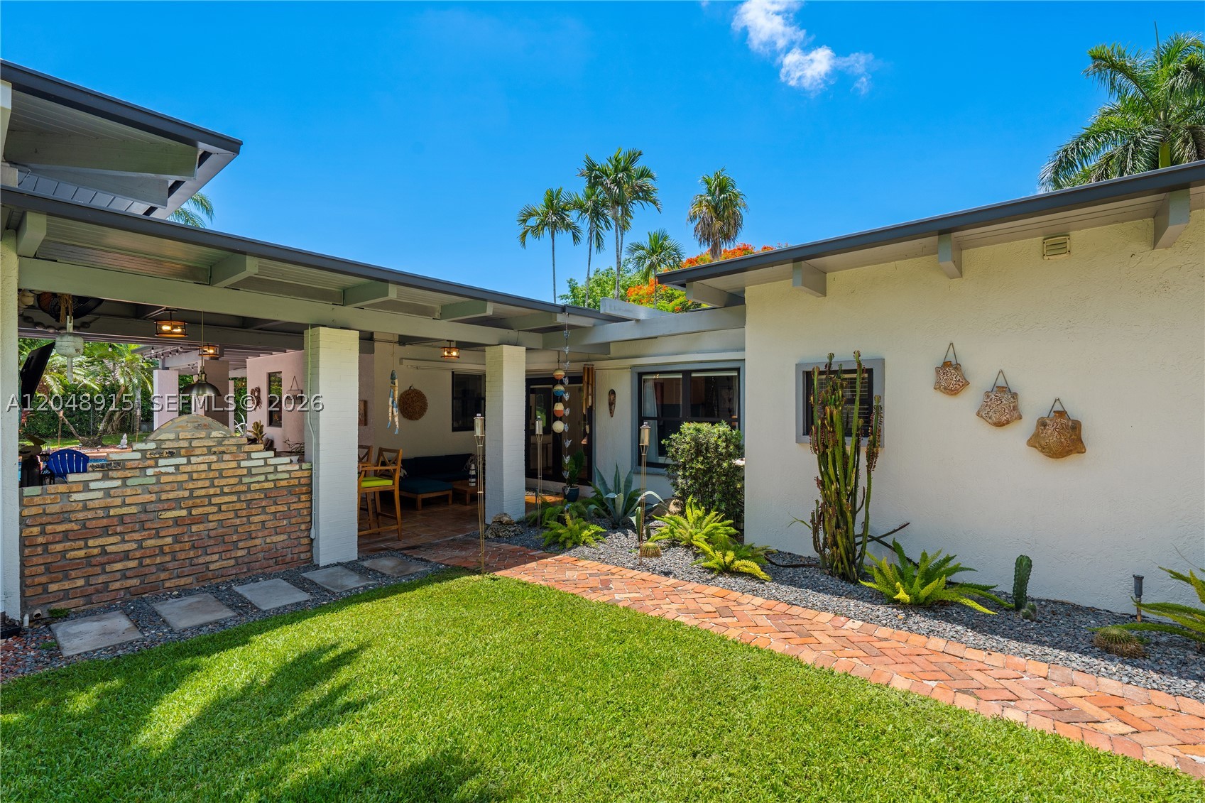 8735 SW 122nd St Miami, FL 33176