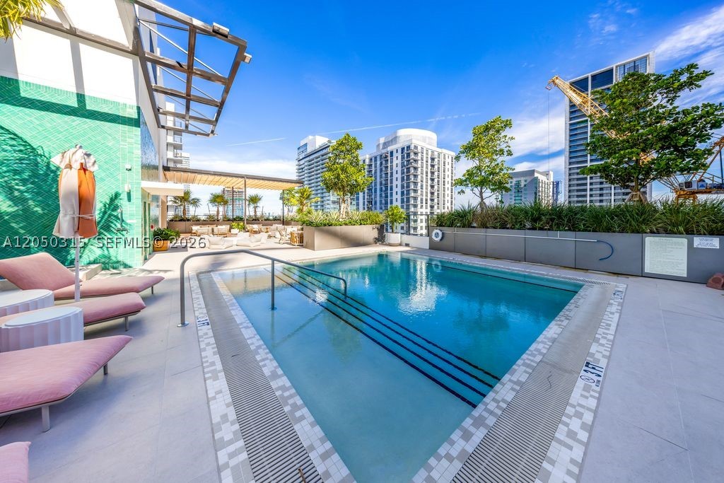 image The Crosby Miami Worldcenter22
