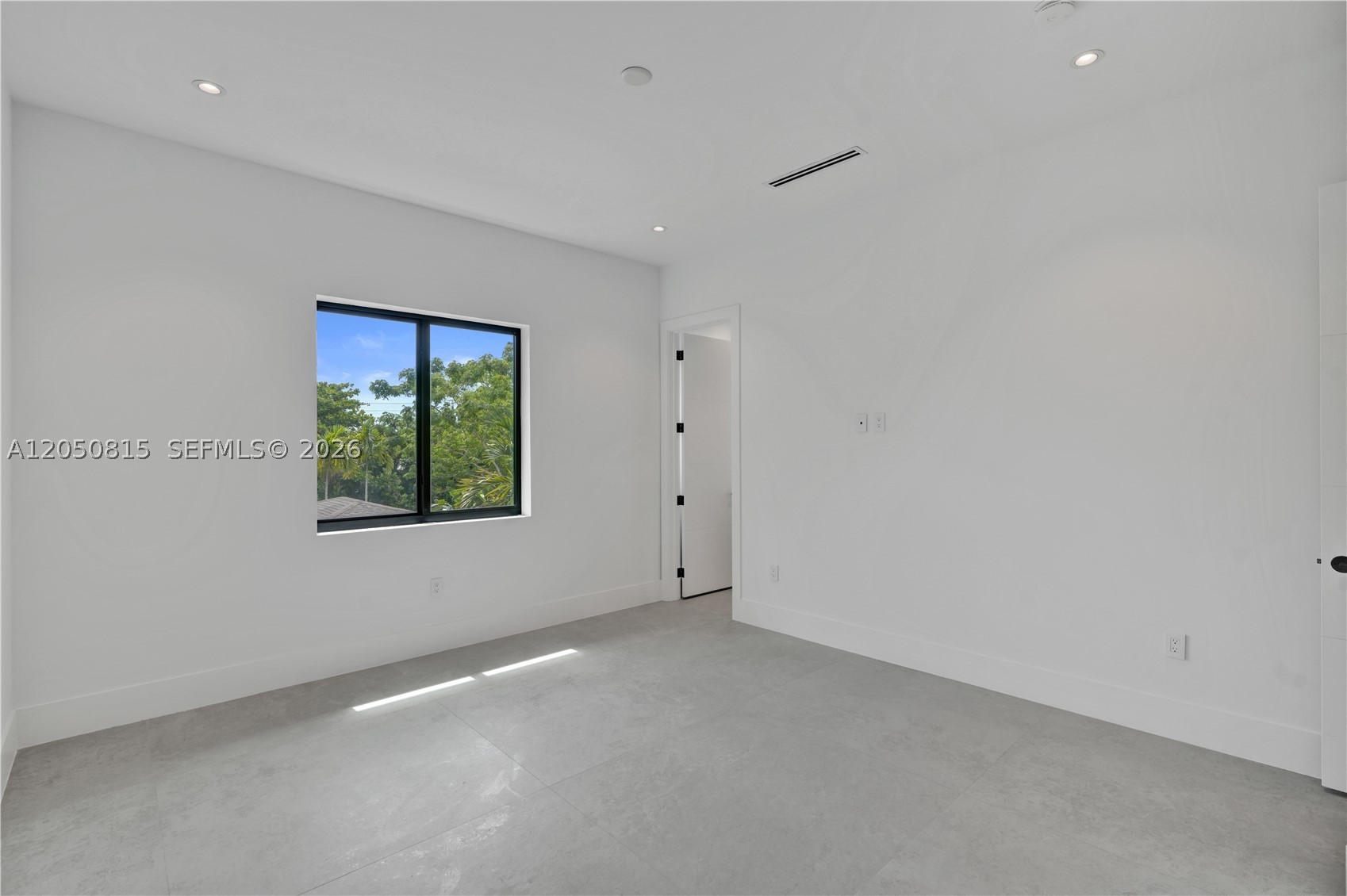 6415 SW 83rd St Miami, FL 33143
