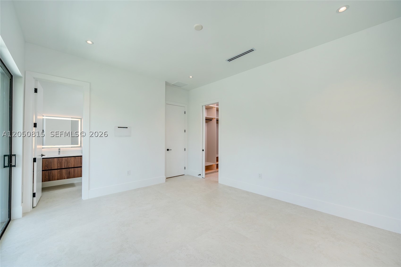 6415 SW 83rd St Miami, FL 33143