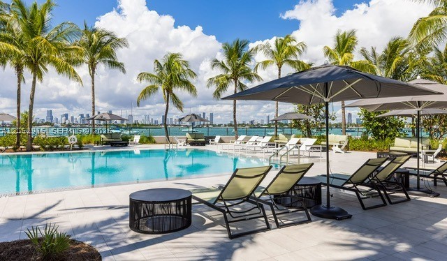 image Flamingo South Beach8