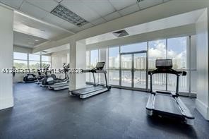18071 Biscayne Blvd #1402 Aventura, FL 33160