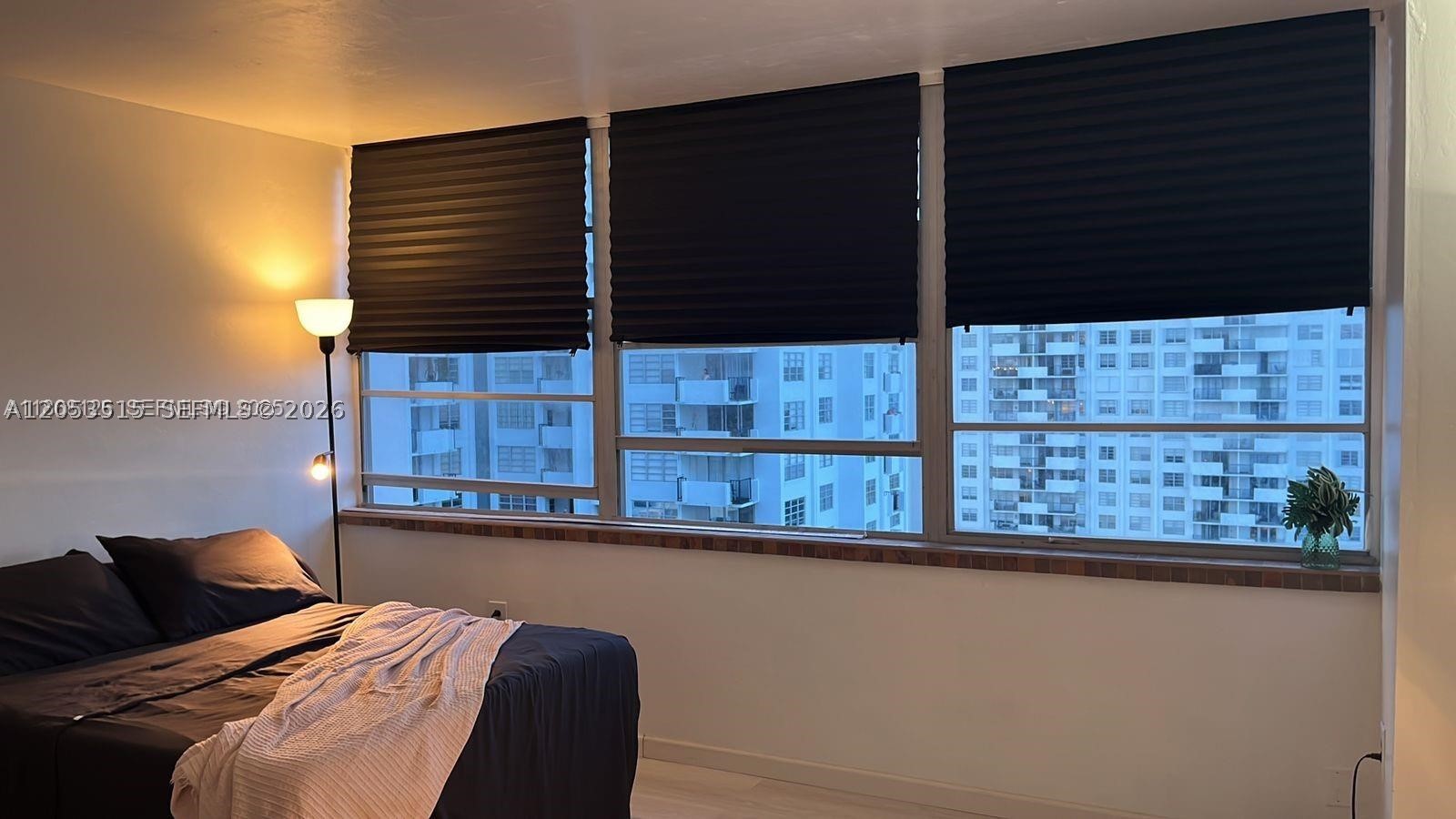 18071 Biscayne Blvd #1402 Aventura, FL 33160