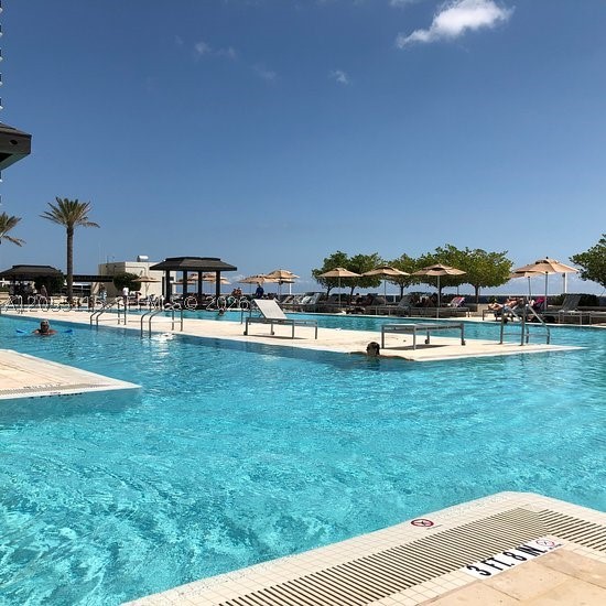 image Beach Club 27