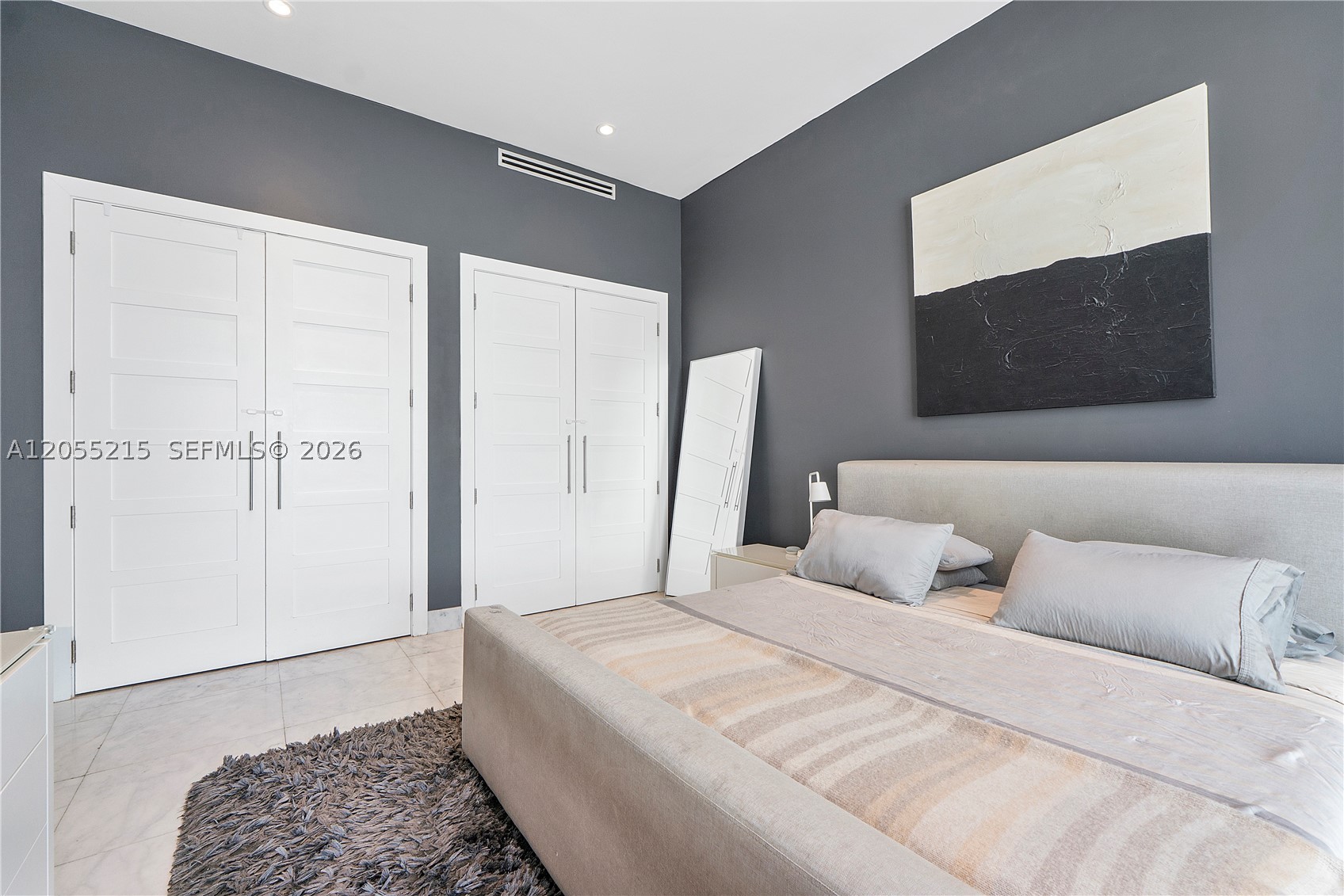 image Meridian Lofts17
