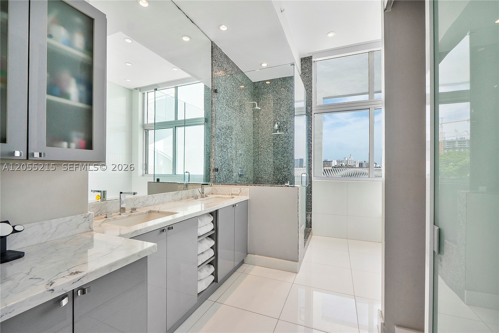 image Meridian Lofts6