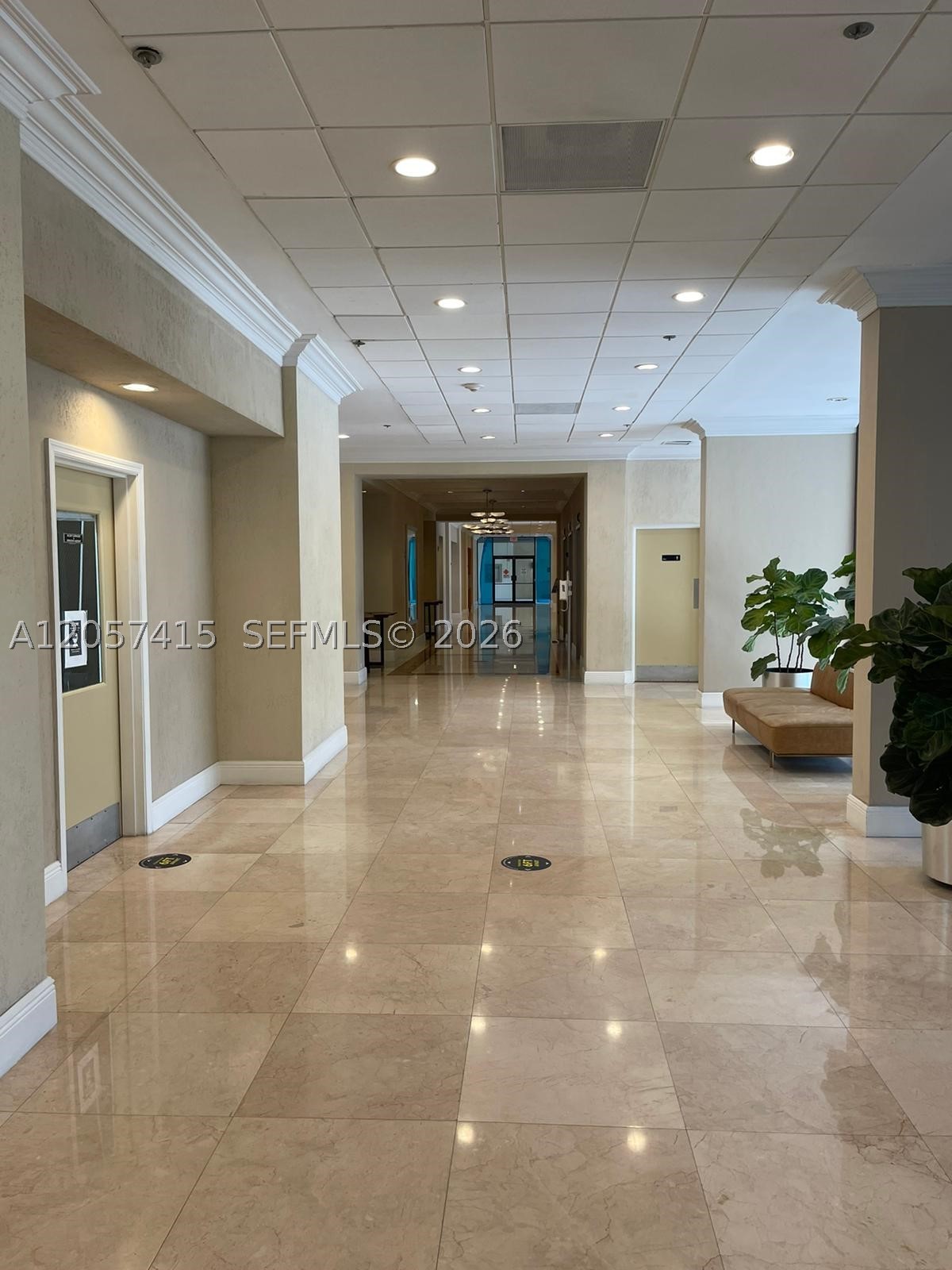 image Brickell Place I11