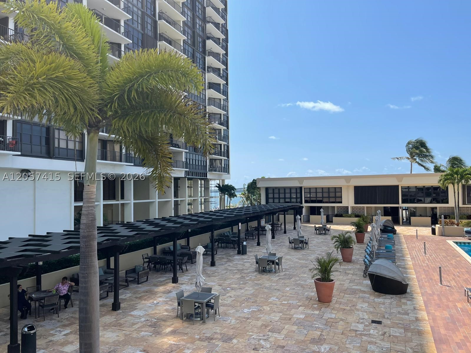 image Brickell Place I14