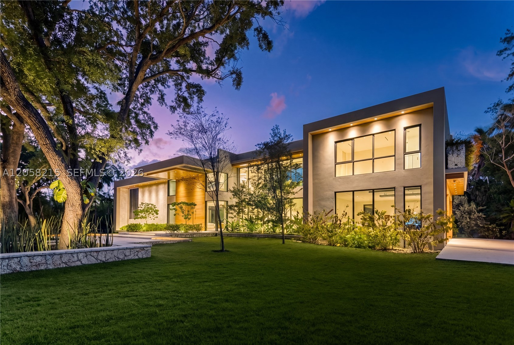 6701 SW 101st St Pinecrest, FL 33156
