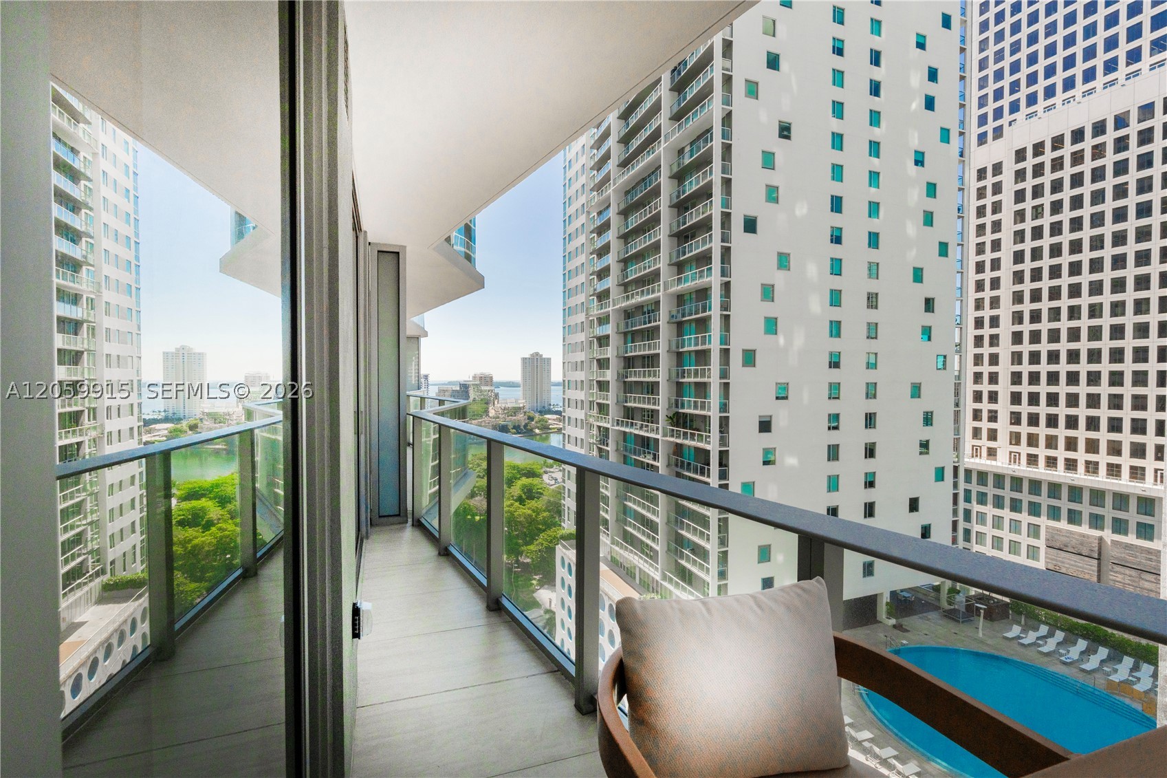 image Viceroy Brickell Residences11