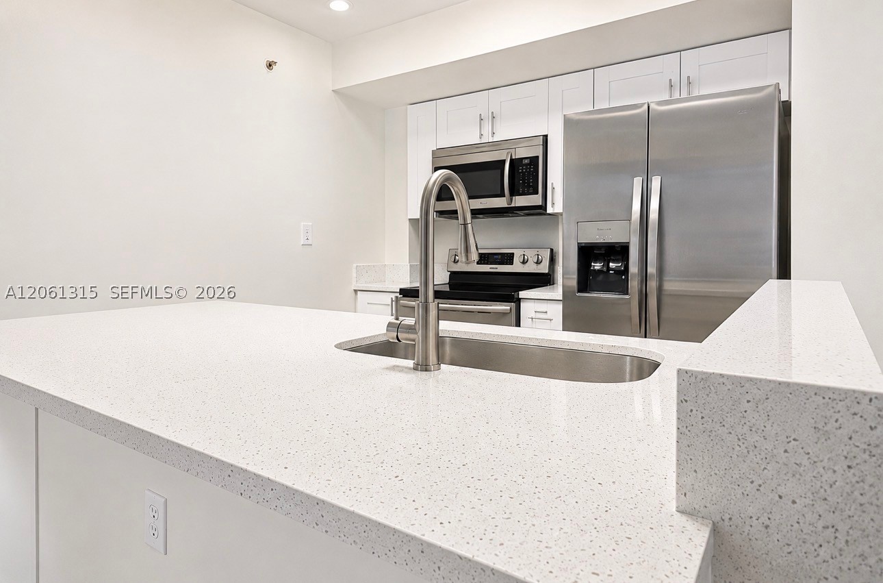 102 SW 6th Ave #507