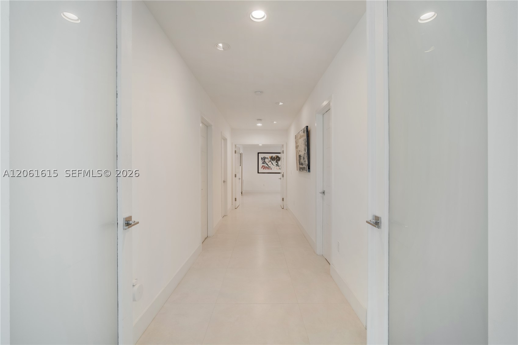 324 Caribbean Rd Key Biscayne, FL 33149
