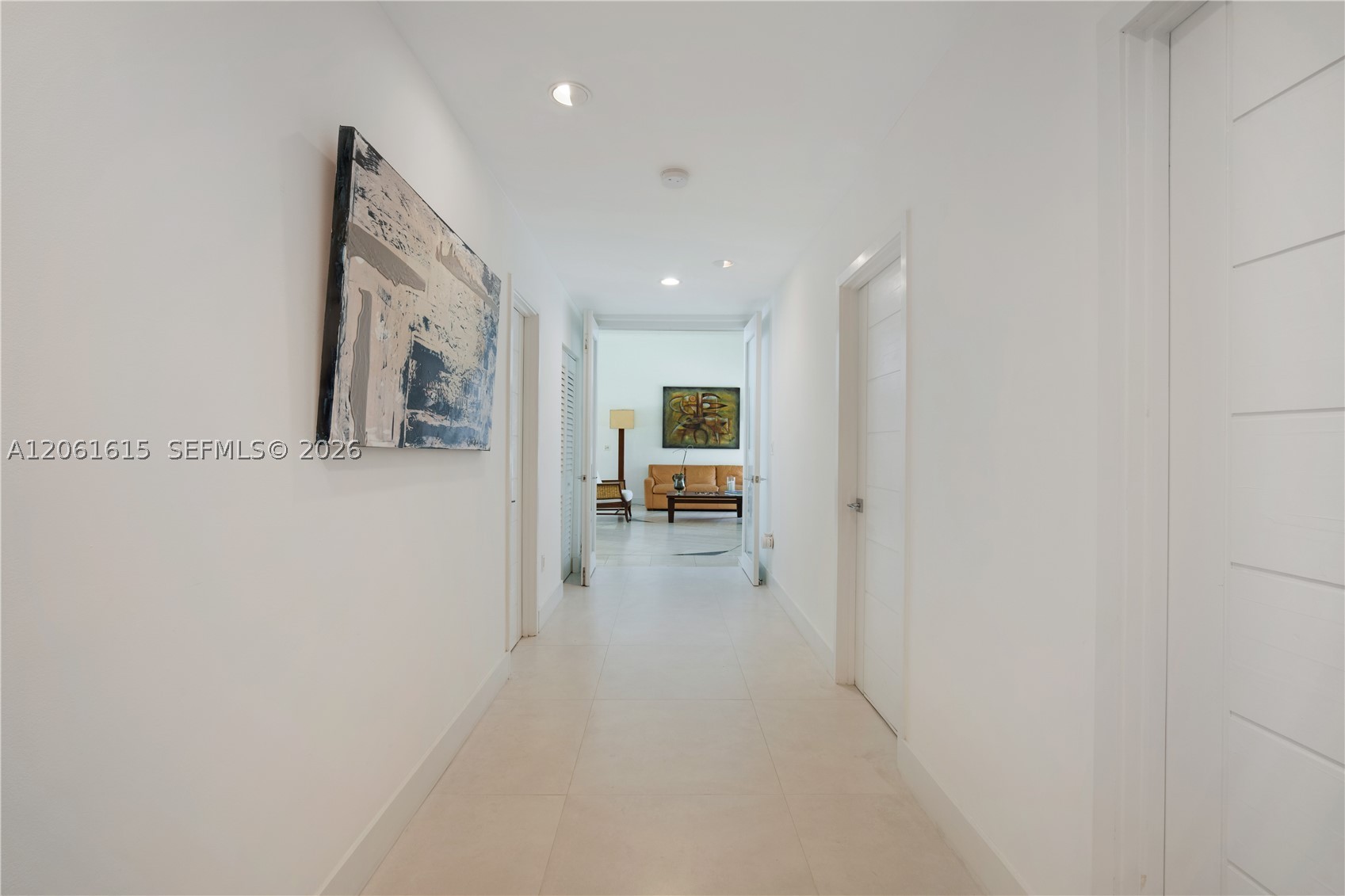 324 Caribbean Rd Key Biscayne, FL 33149
