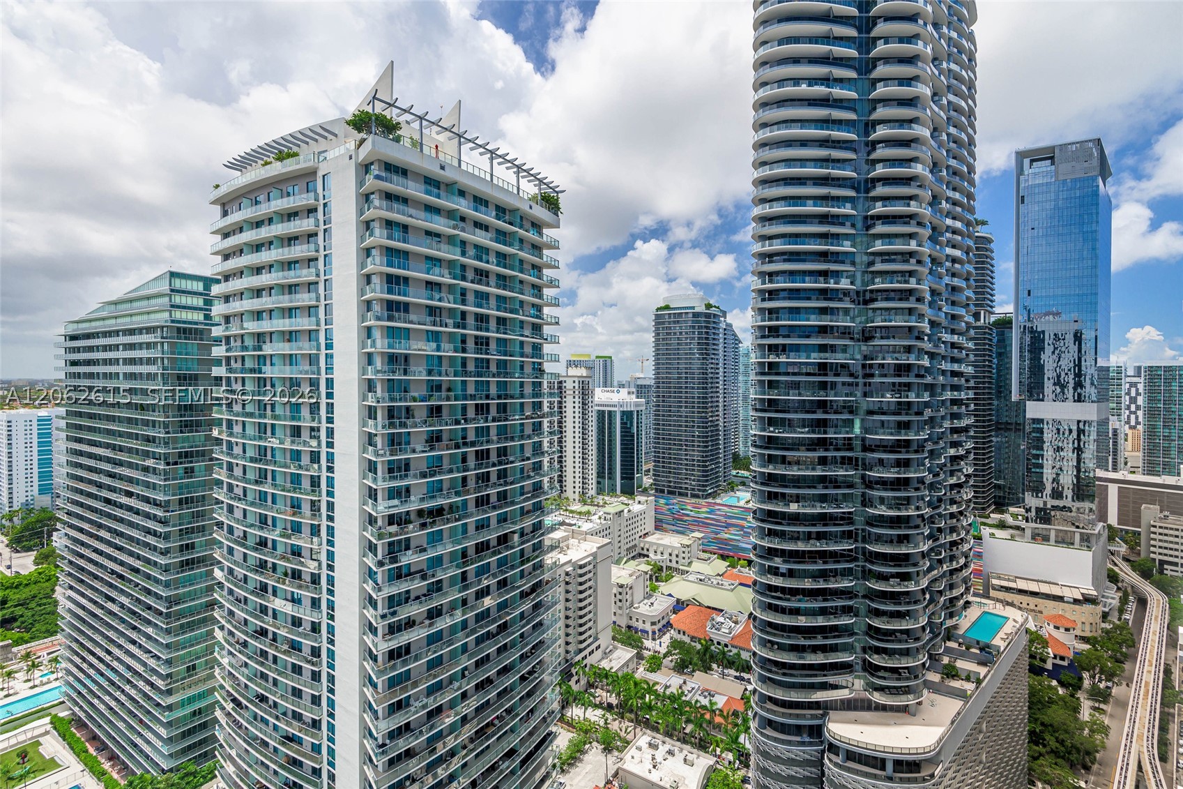 1080 Brickell Ave #3405