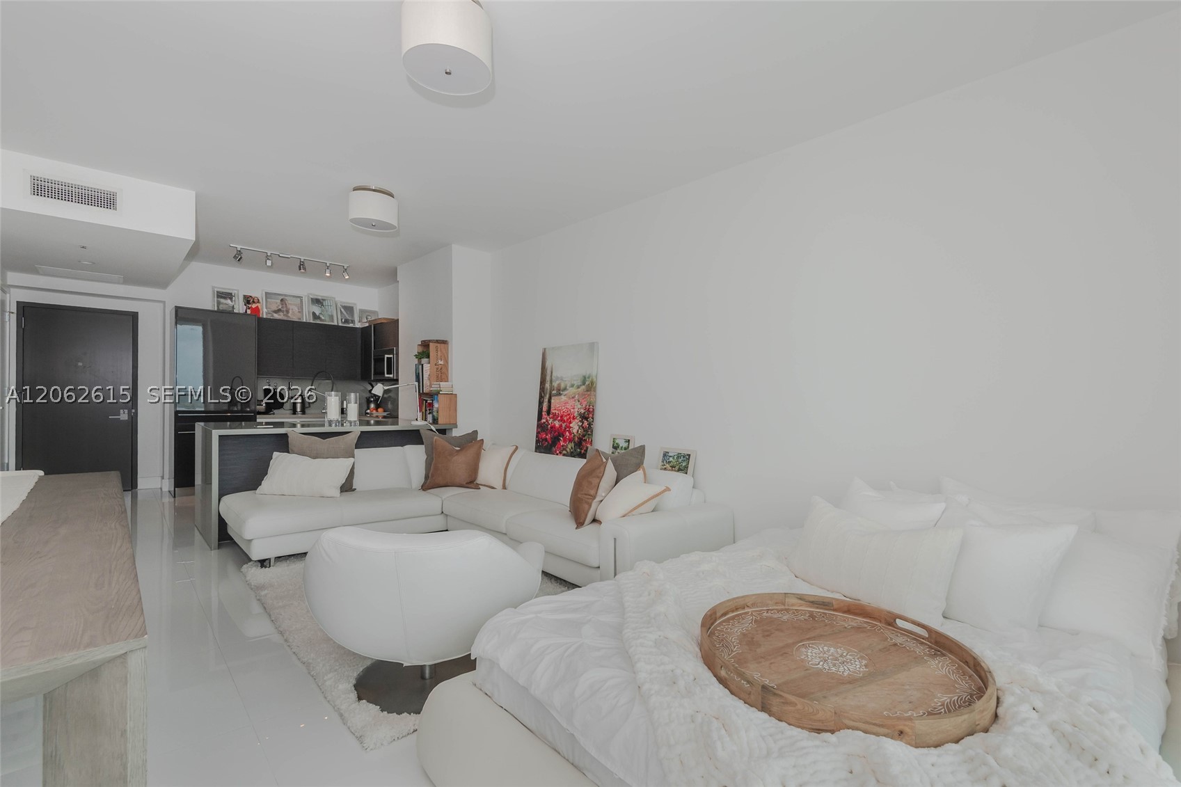 image The Bond on Brickell11
