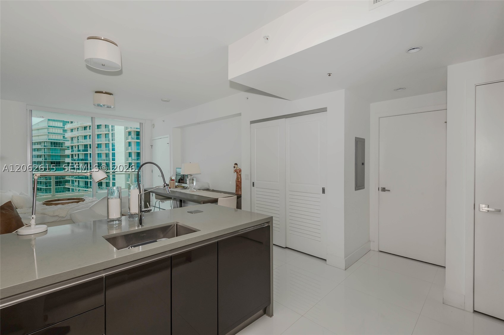 image The Bond on Brickell19