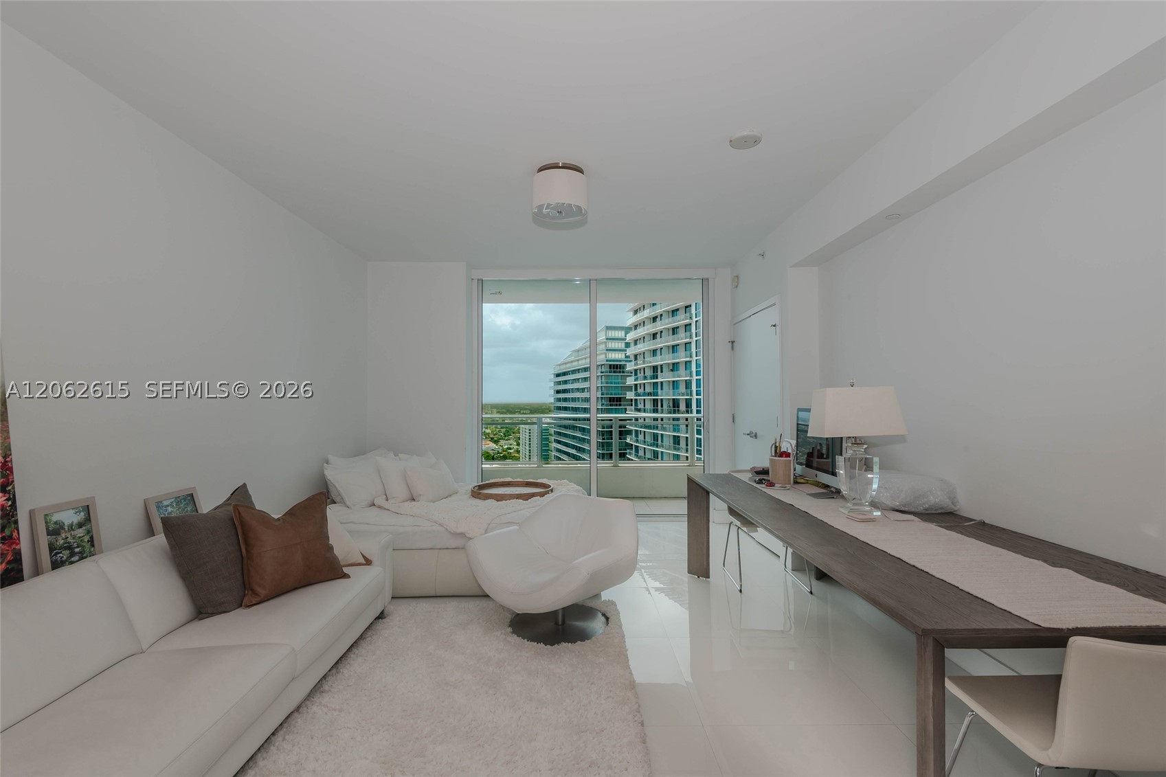 image The Bond on Brickell8