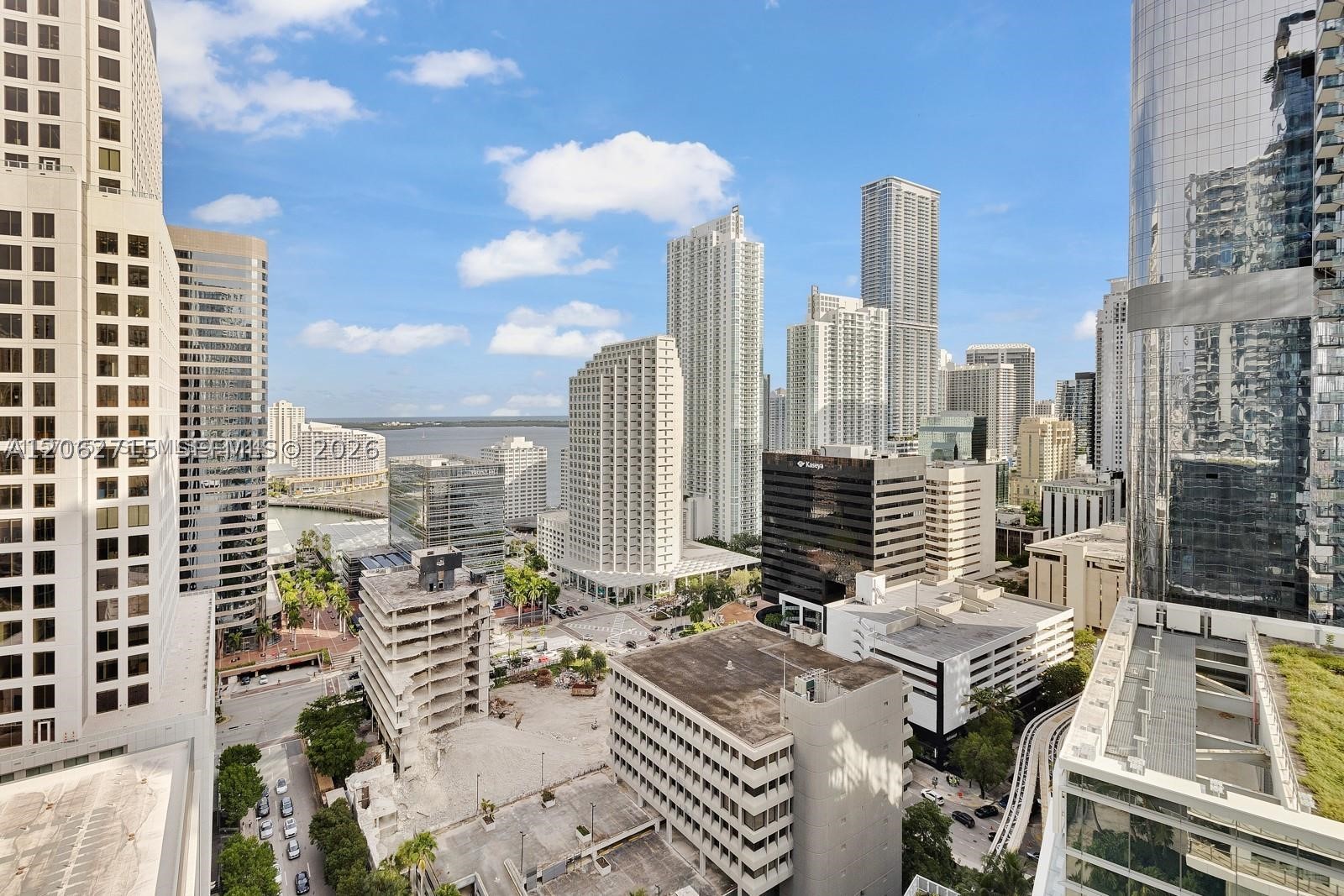 68 SE 6th St #2101 Miami, FL 33131
