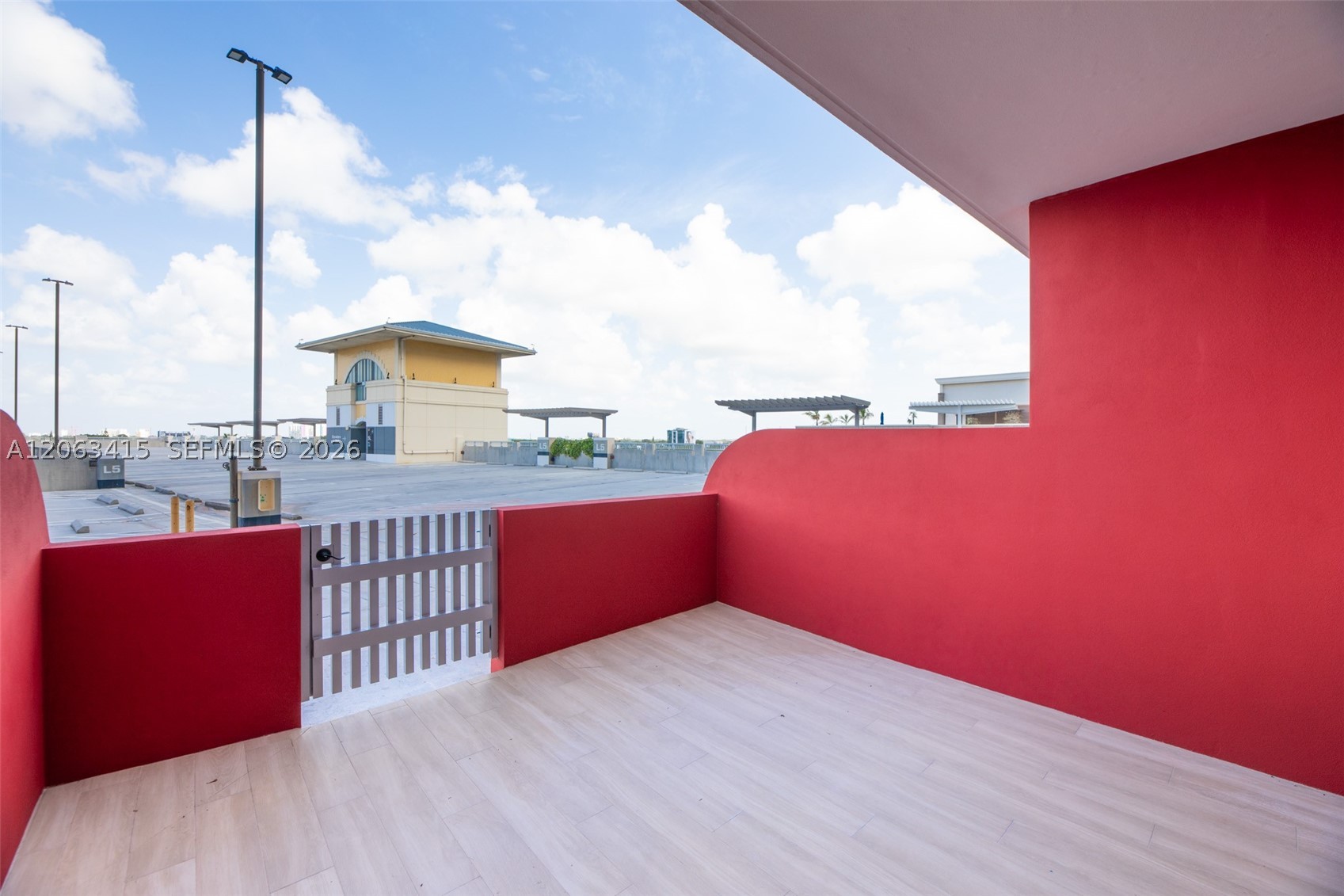 image The Standard Residences Midtown Miami15