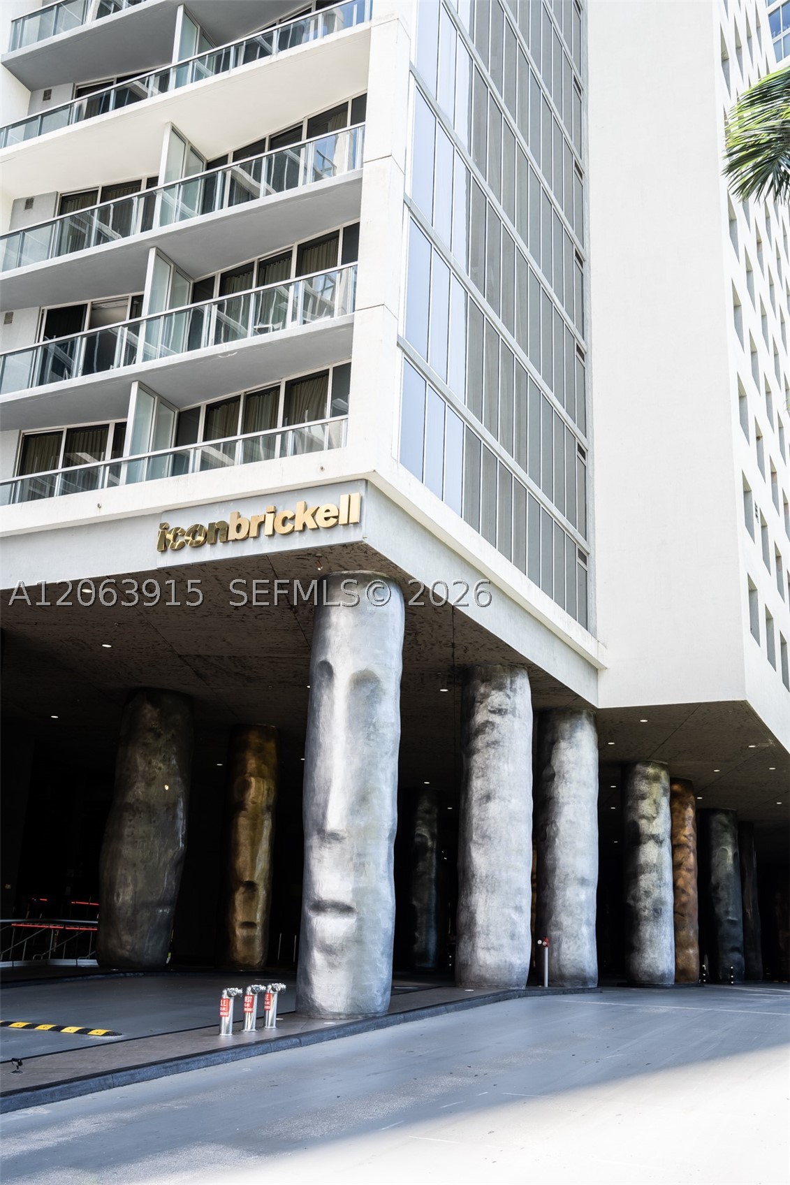 image Icon Brickell I102