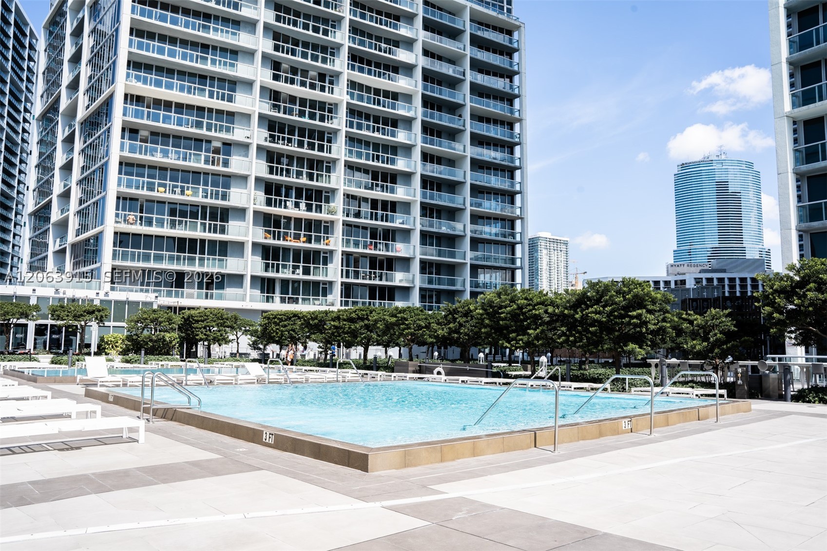 image Icon Brickell I31