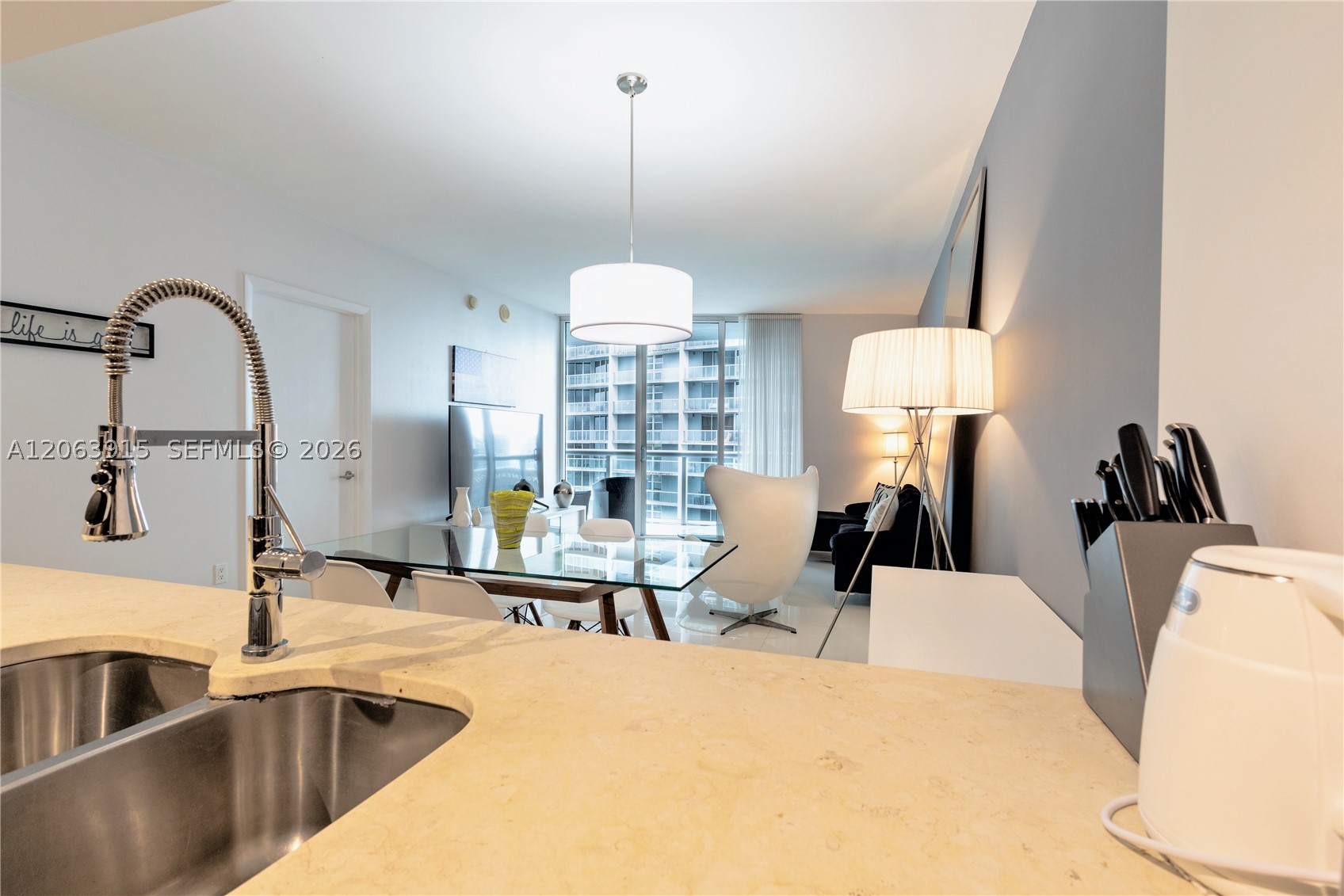 image Icon Brickell I5