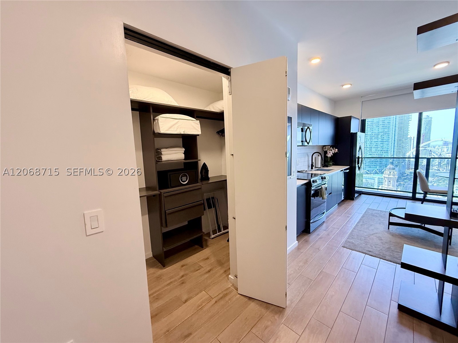 image The Elser Hotel & Residences10