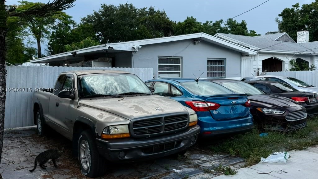 6220 NE Miami Pl Miami, FL 33138