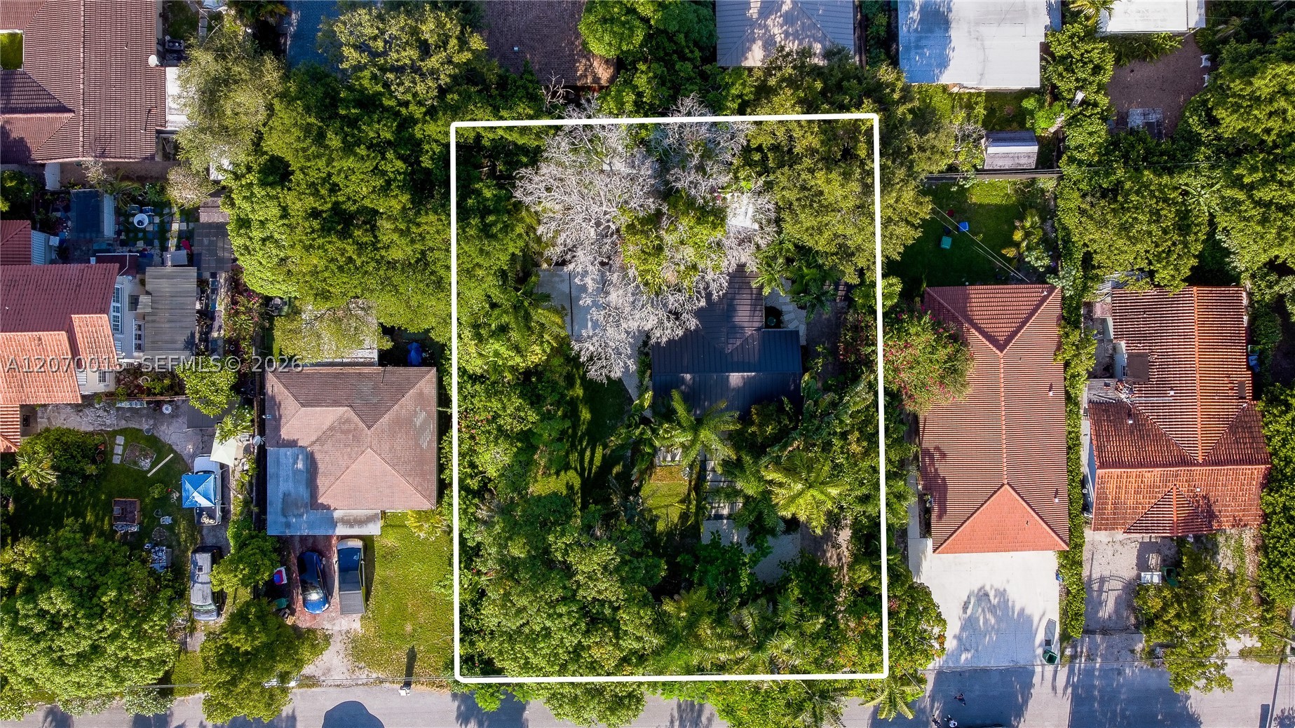 10901 NE 3rd Ave Miami, FL 33161
