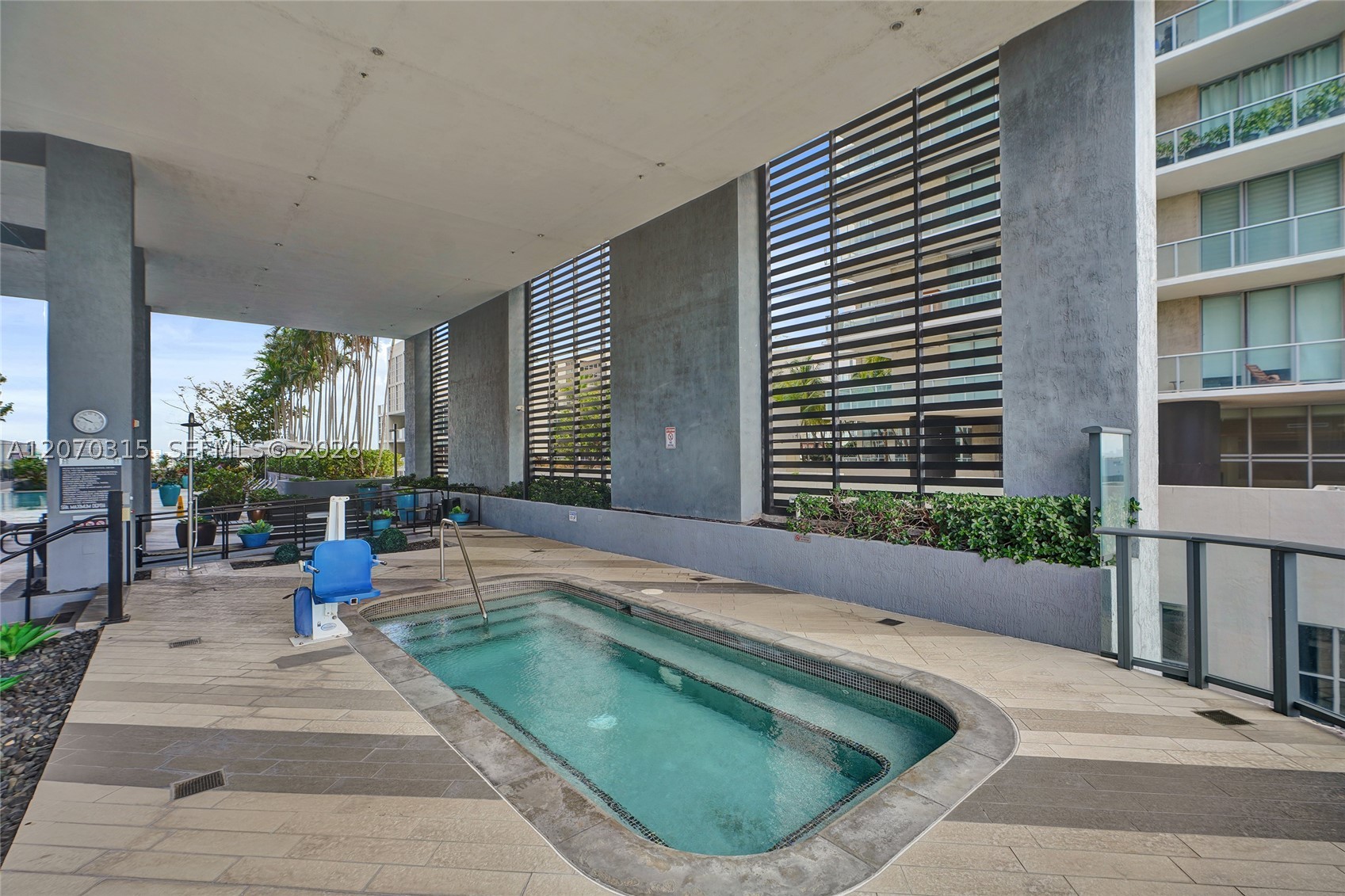 image Hyde Midtown9