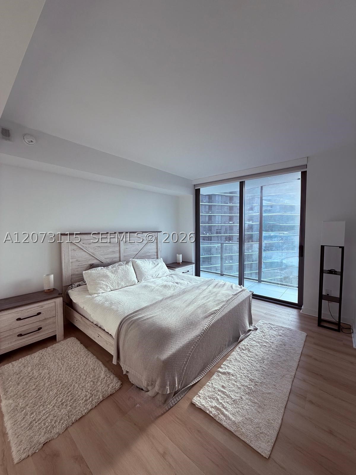 image Paraiso Bayviews24