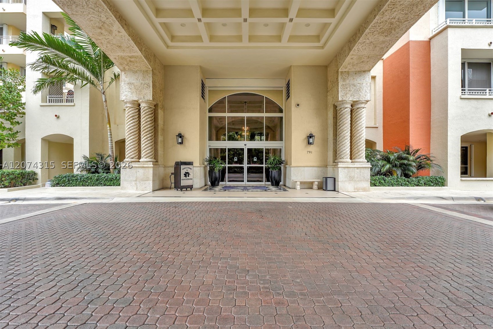 image Ocean Tower Two20