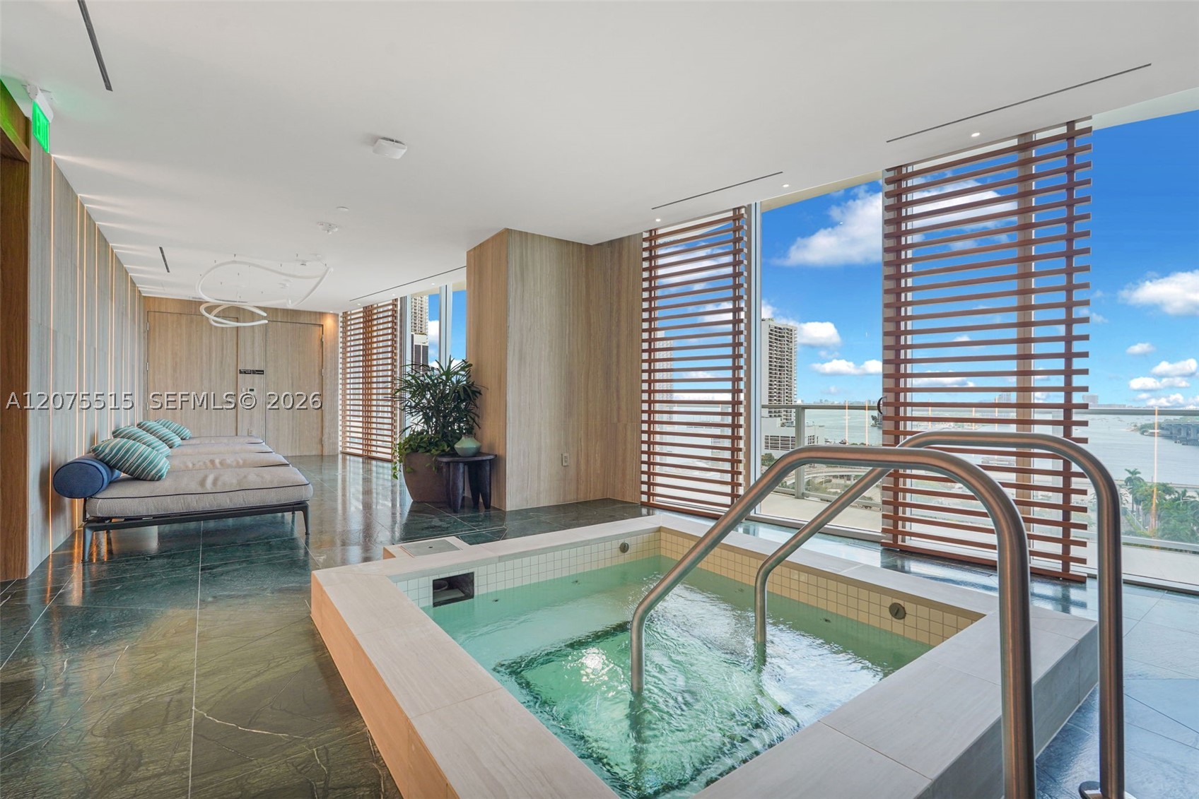 1400 Biscayne Blvd #1706 Miami, FL 33132