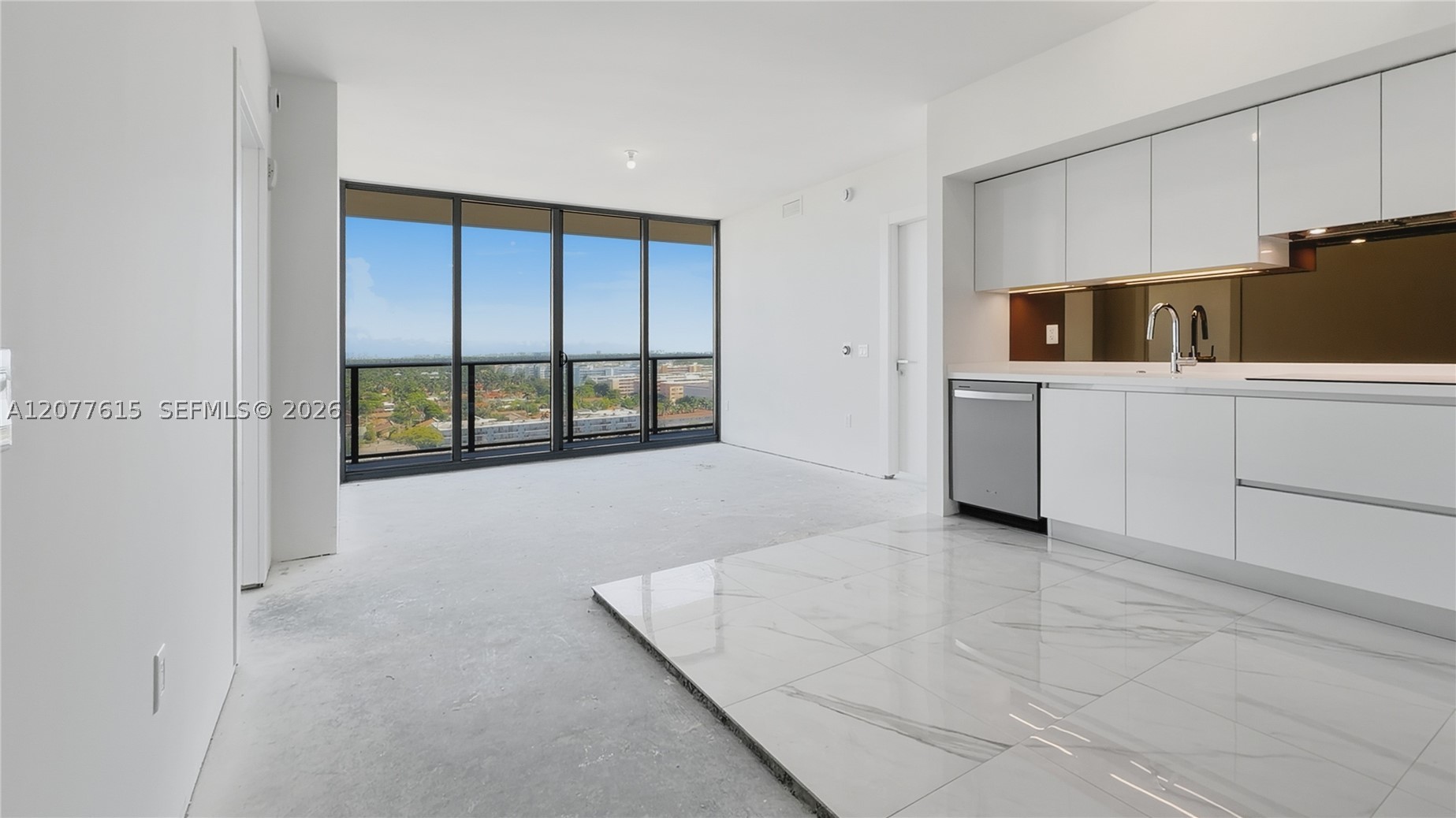 image Oasis Hallandale2