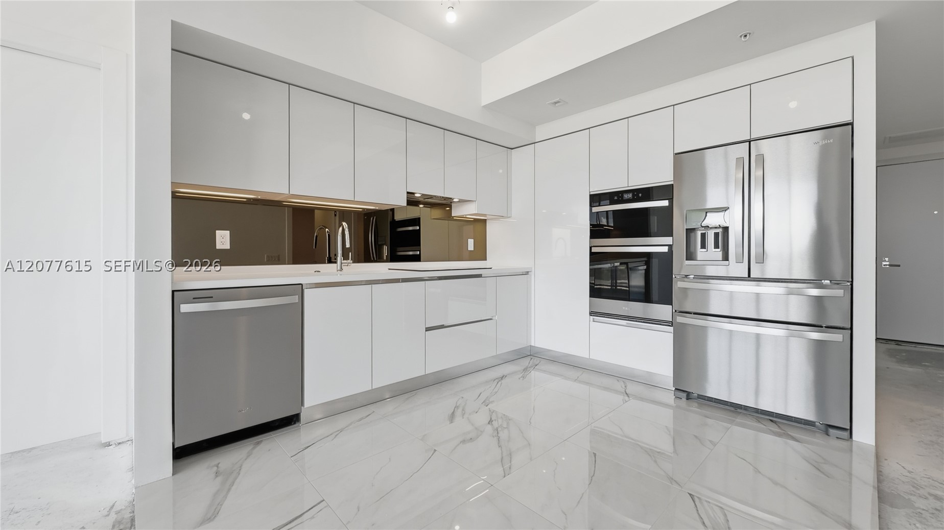 image Oasis Hallandale6