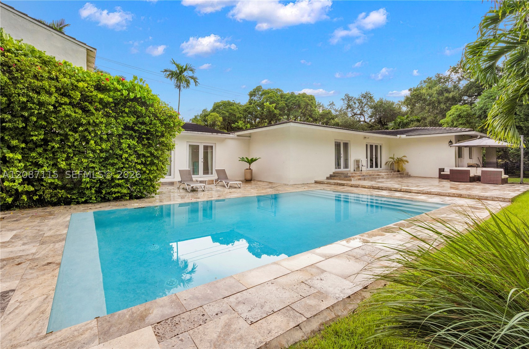 1101 Coral Way