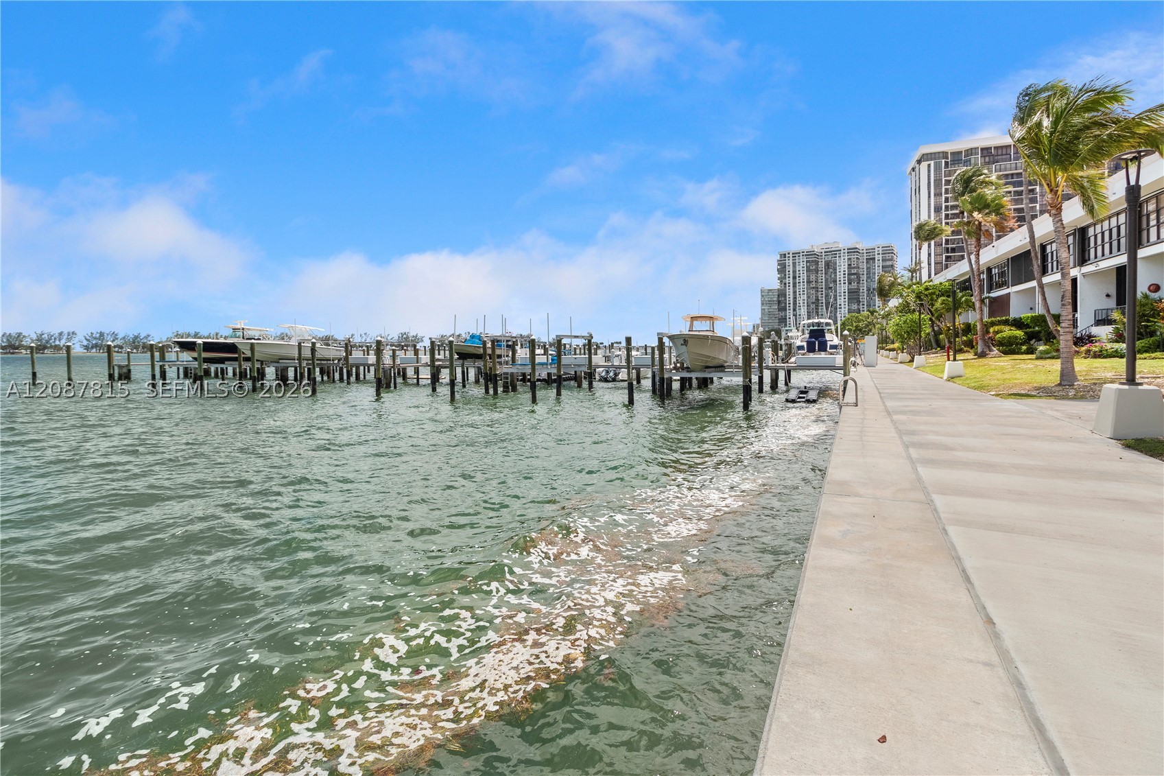 image Brickell Place II20
