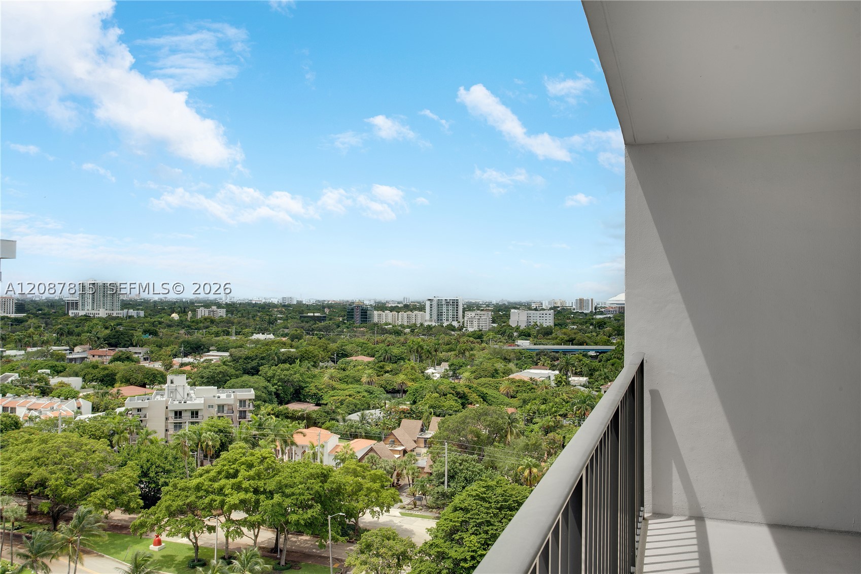 image Brickell Place II2