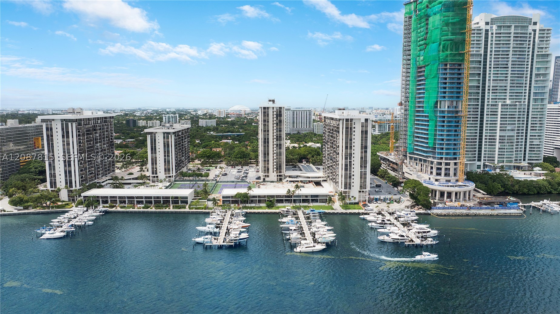 image Brickell Place II30