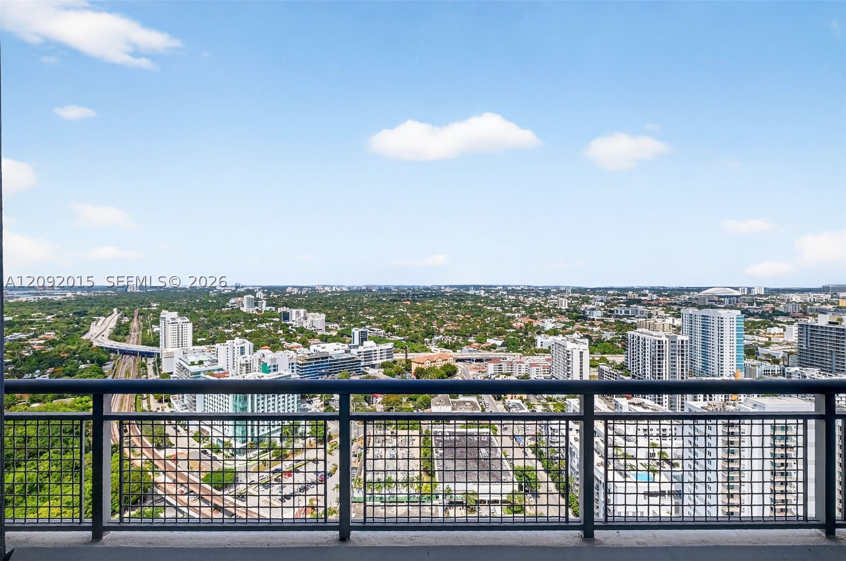image Infinity at Brickell18