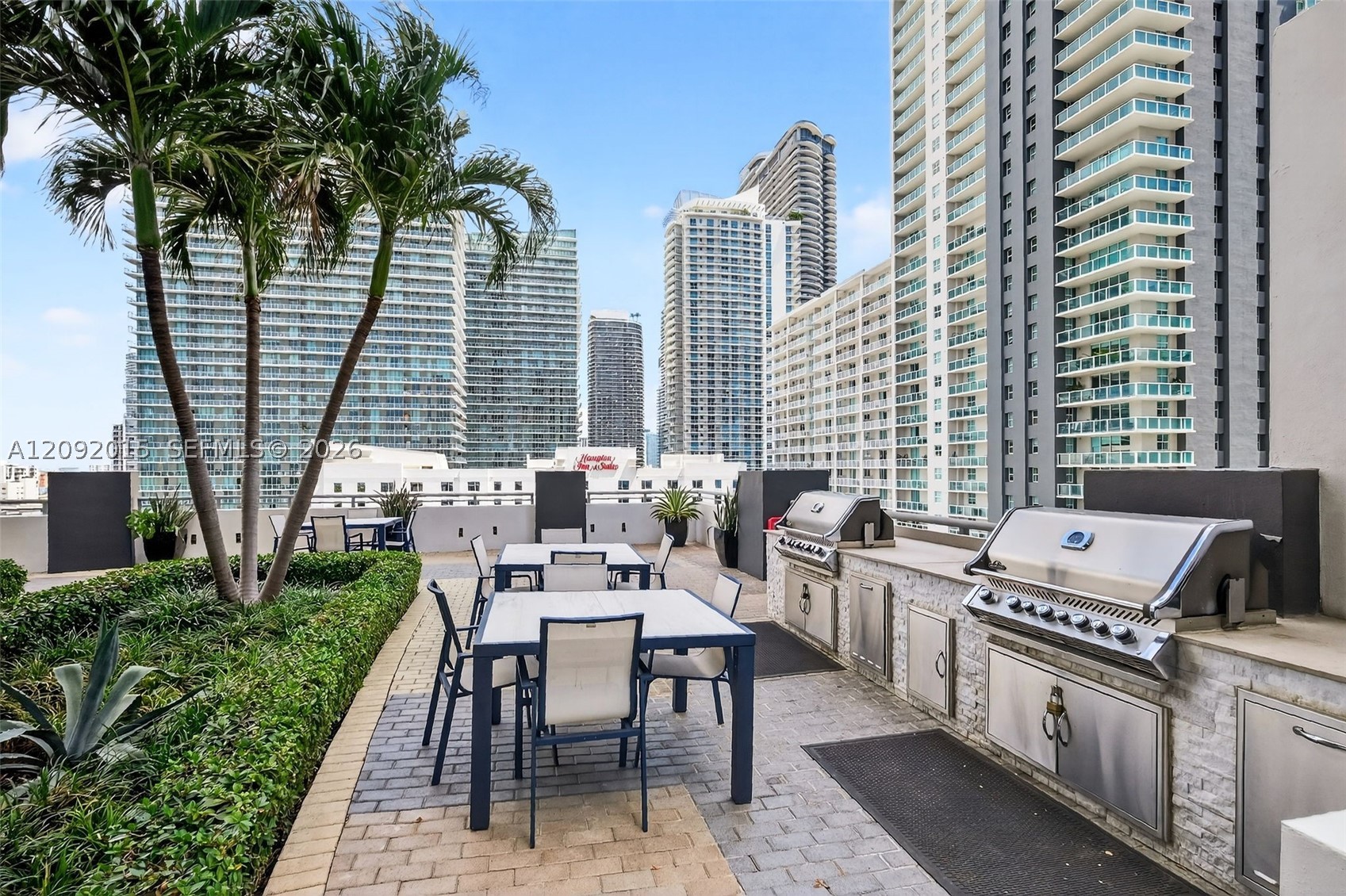 image Infinity at Brickell40