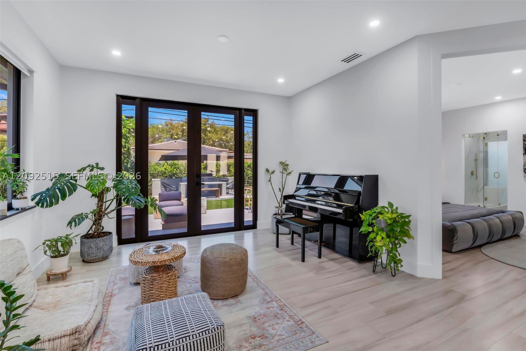 1543 Bird Rd #- Coral Gables, FL 33146