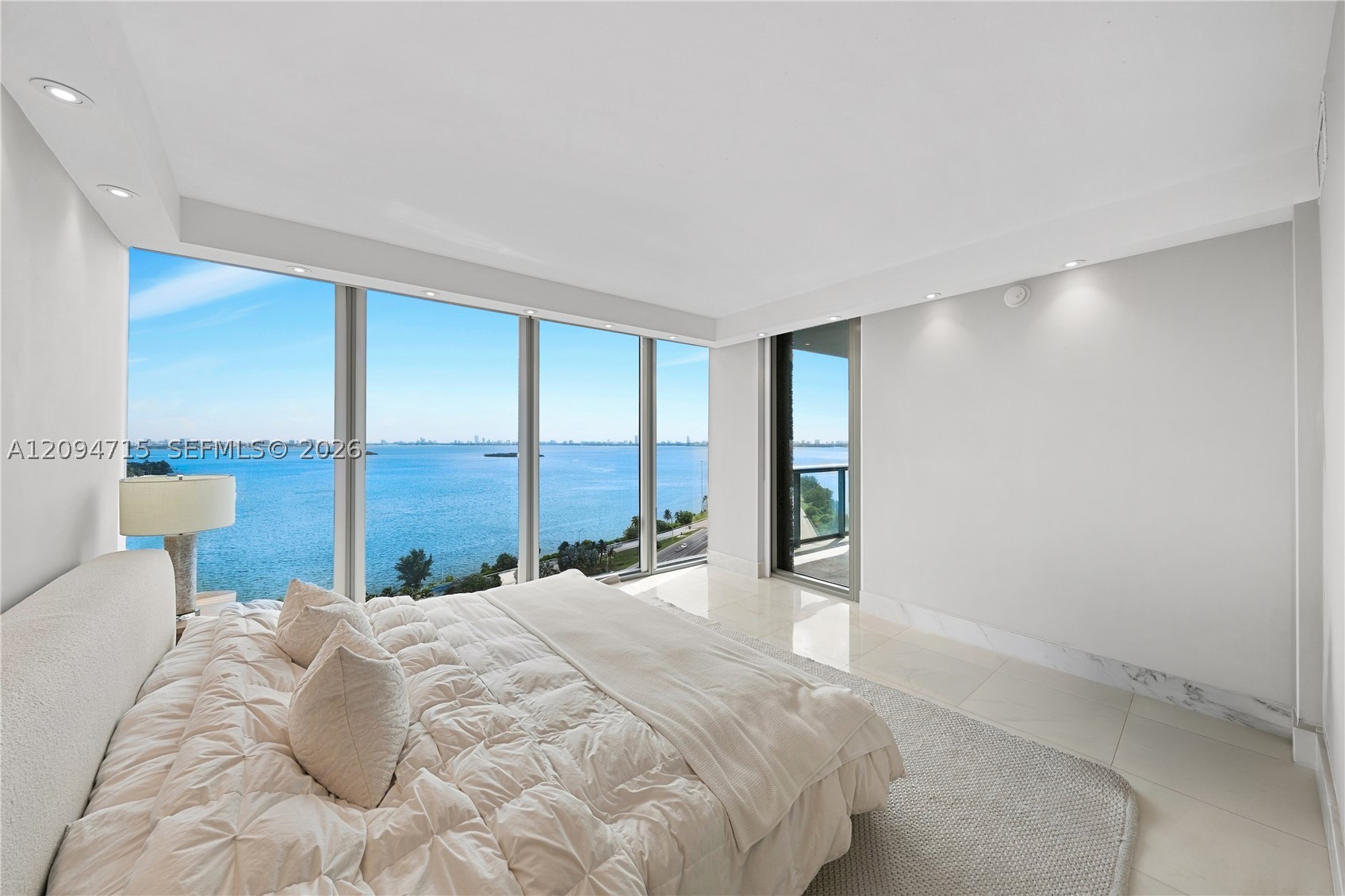 image Blue on the Bay19